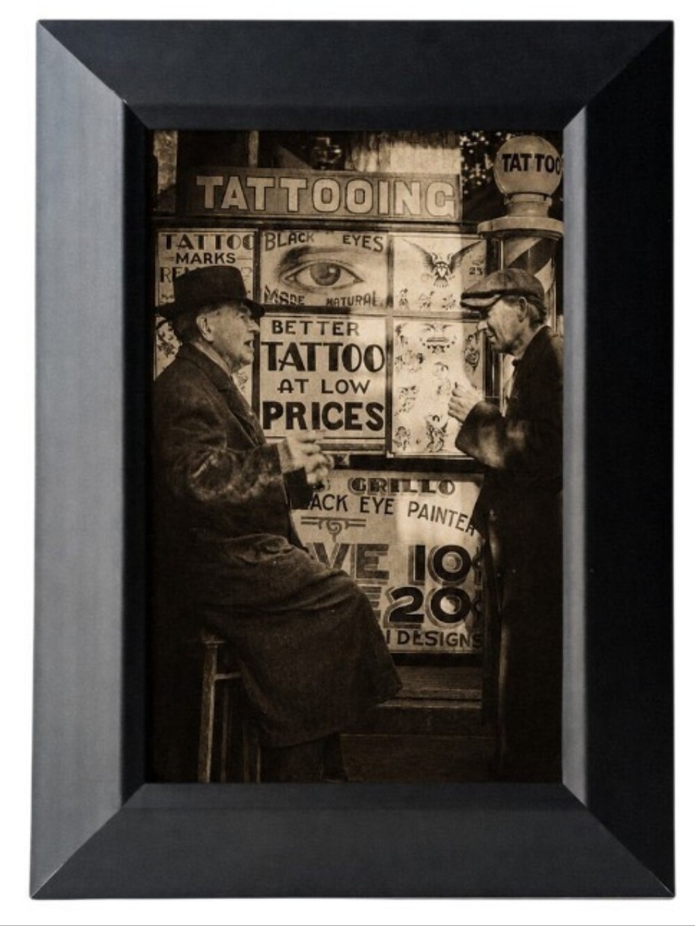 Vintage Tattooed & Male Artist Retro Tattoo parlor goth punk rockabilly tattoos